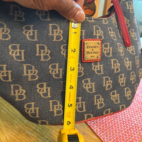 Dooney and Bourke Denim shoulder bag - Picture 2 of 10